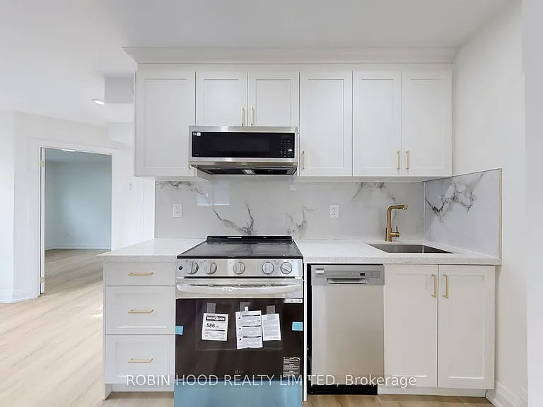 4998 King St #21 — Photo 8