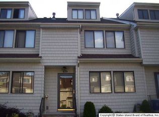 245 Signs Rd APT E, Staten Island, NY 10314