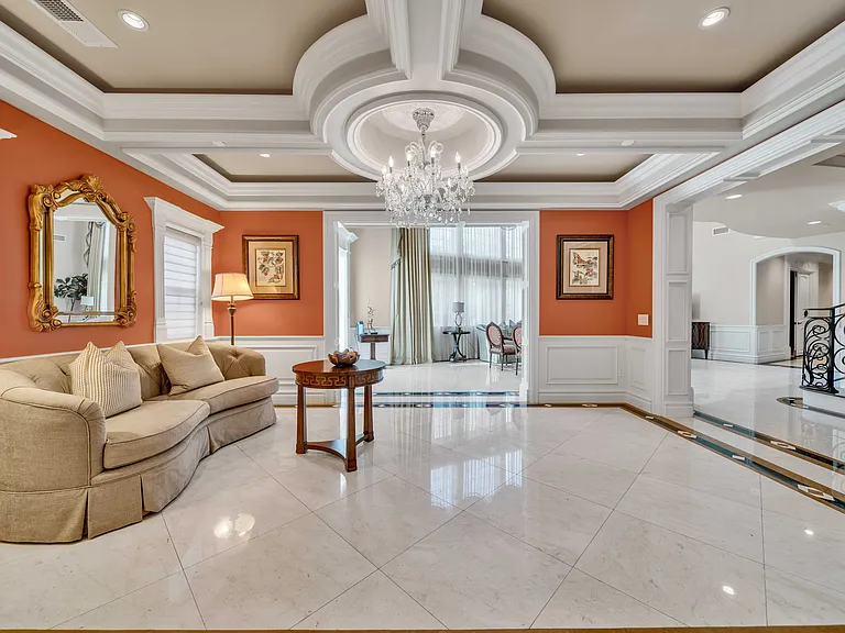 137 W Winnie Way — Photo 23