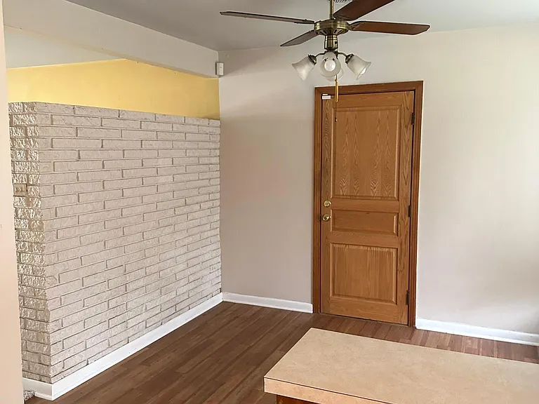 708 E Airline Rd — Photo 9