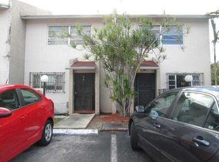 10940 SW 7th St APT 101, Miami, FL 33174