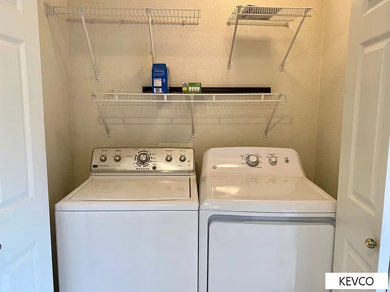 3433 Bale Dr — Photo 6