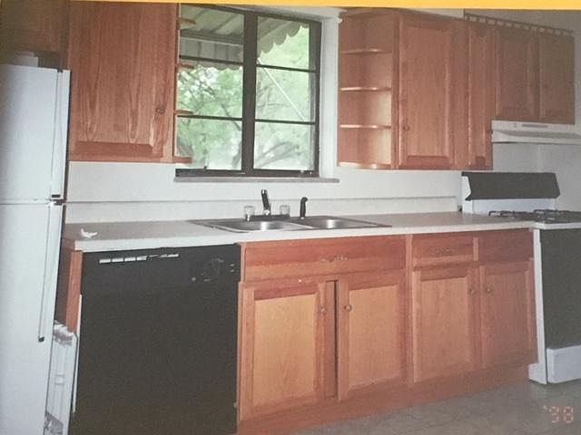 2nd image of 7137 Virginia Ave