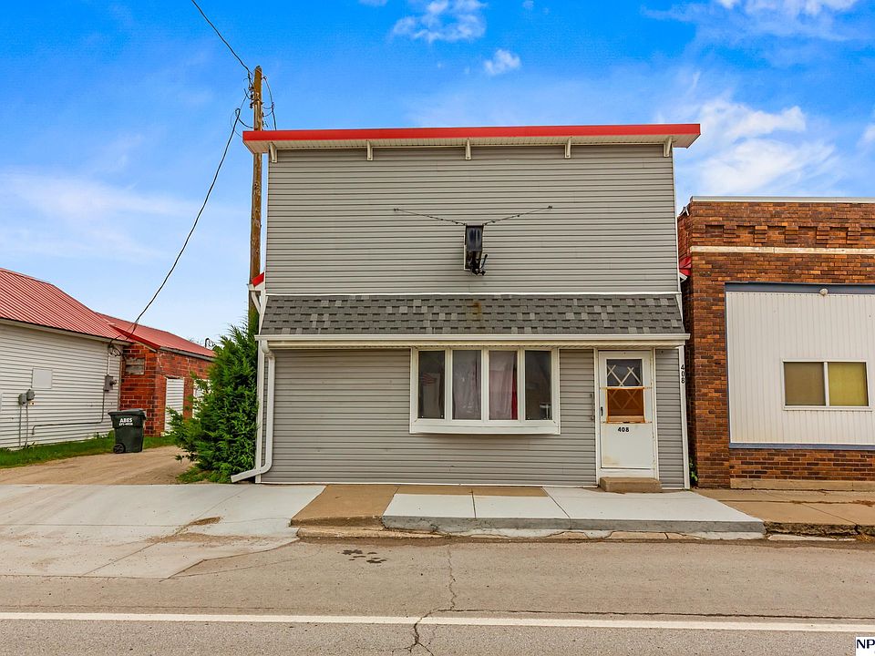 1st image of 408 Main St