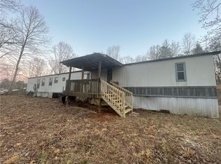 112 Pleasant Hill Ct, Central, SC 29630