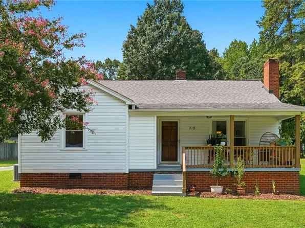109 Sealy Dr, Trinity, NC 27370