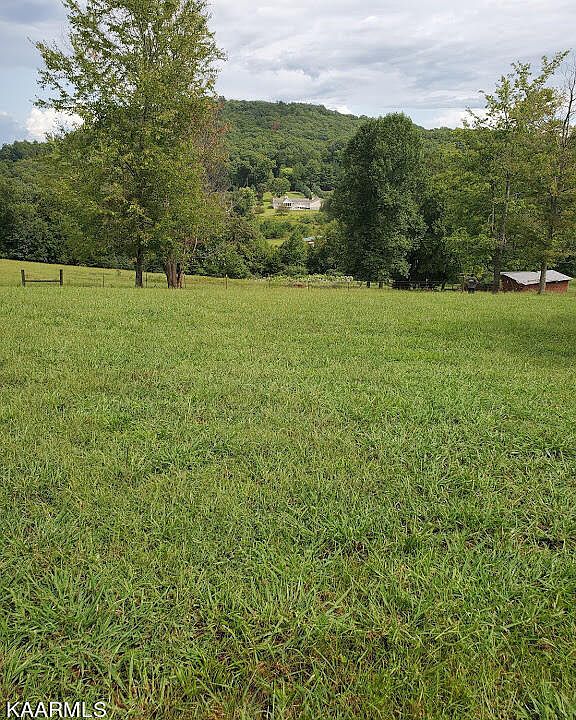 1st image of Woodhaven Dr