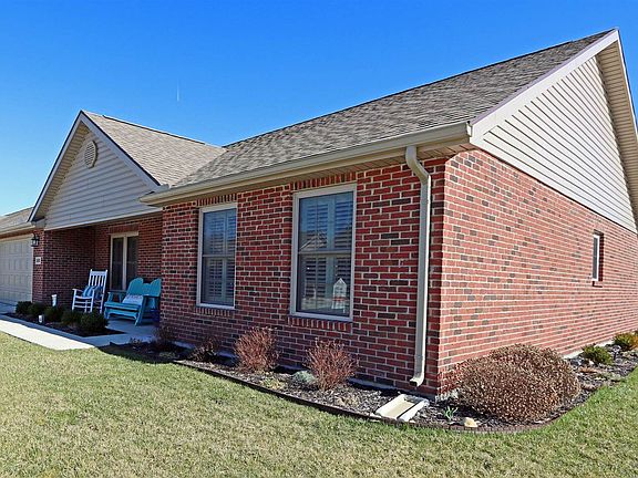 3rd image of 183 Coates Ct