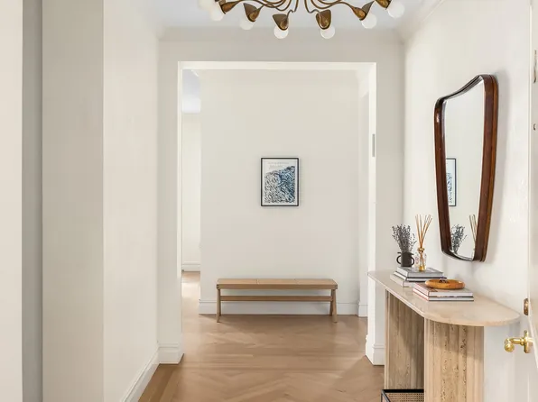 515 Park Avenue image 14 of 14