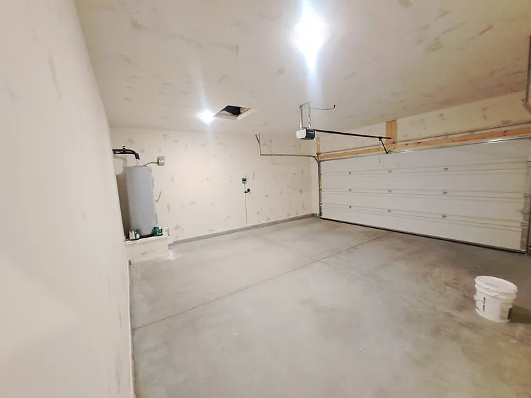 1048 San Cristobal Dr — Photo 12