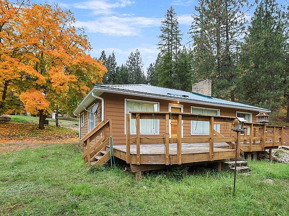 2nd image of 22211 N Mount Spokane Park Dr