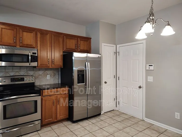 8952 Kirkley View Ct — Photo 2