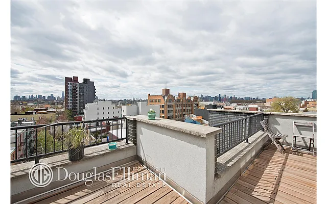 Sold by Douglas Elliman | media 7