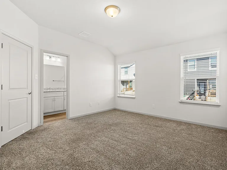 7620 Magnolia Vlg #102 — Photo 11
