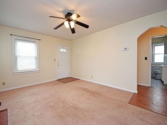 4th image of 4118 Hoffman Ave