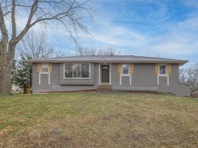6617 W 54th St, Mission, KS, 66202