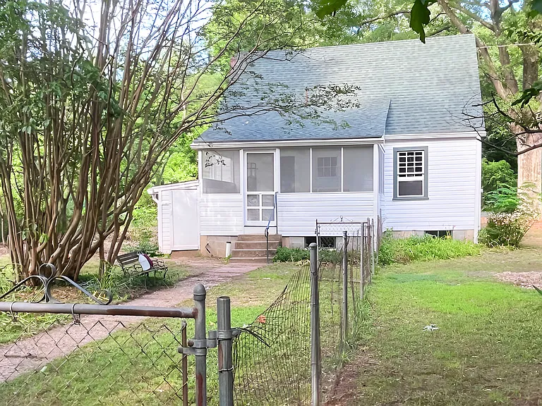 5800 Fenwick Rd — Photo 57
