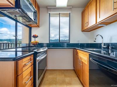 2121 Ala Wai Blvd APT 3703, Honolulu, HI, 96815