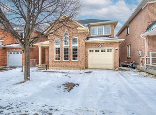 1332 Goldhawk Trl, Oakville, ON L6M 3Y6