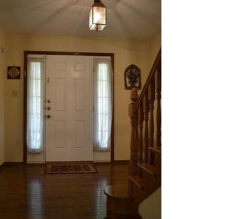 5th image of 15912 Fairway Lake Ct