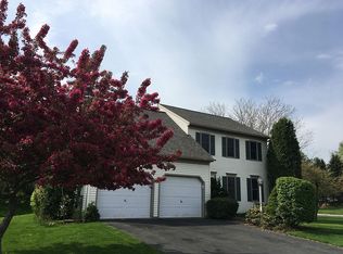 1828 Krystle Dr, Lancaster, PA 17602