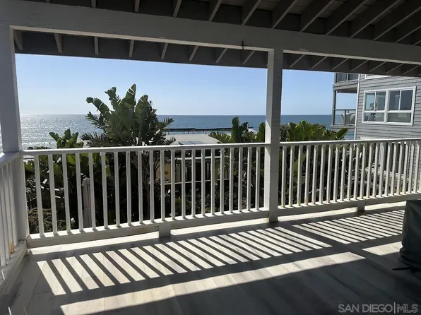 522 4th St #A, Encinitas, CA 92024
