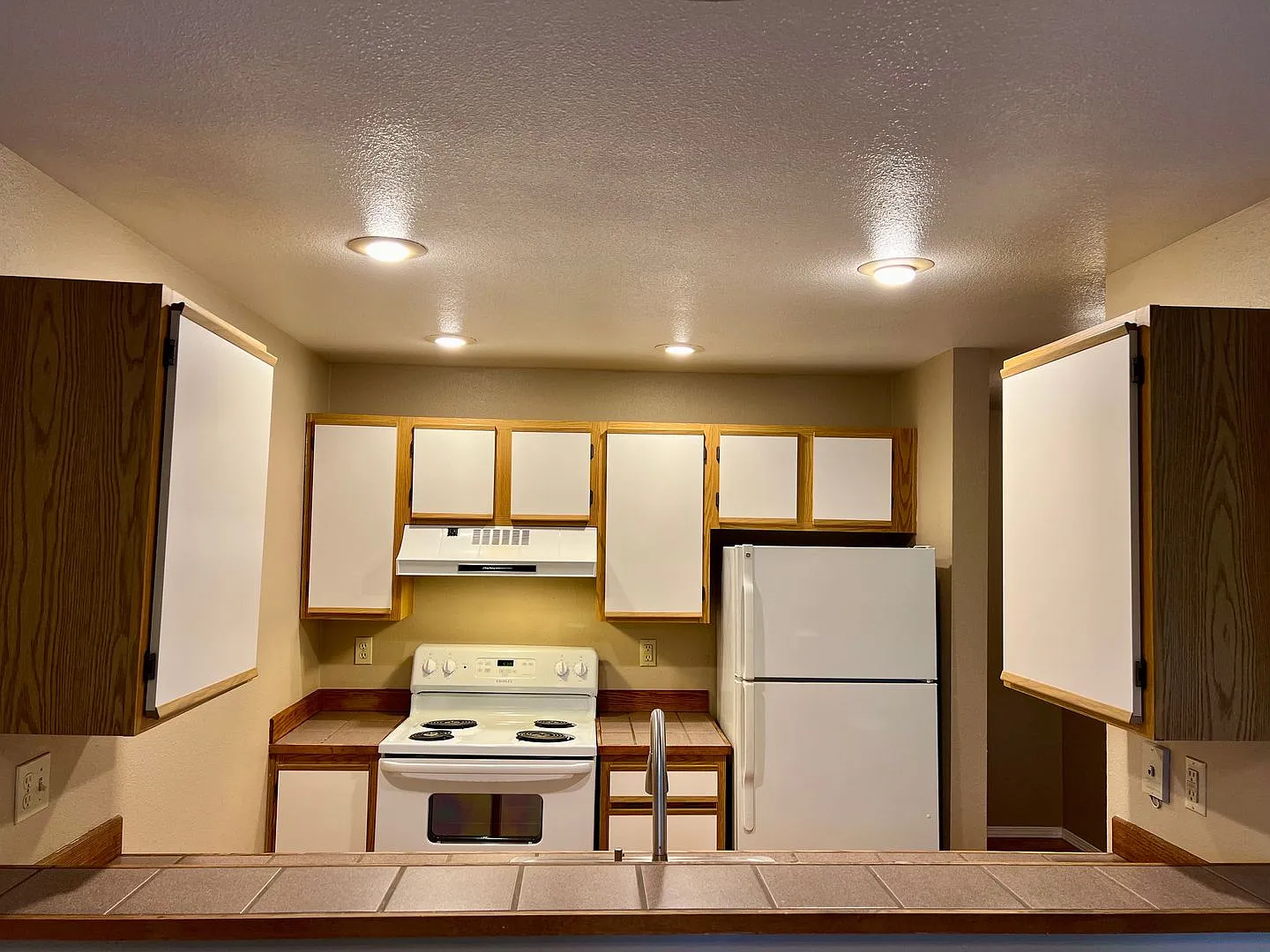 Crown Hill Court — Photo 2
