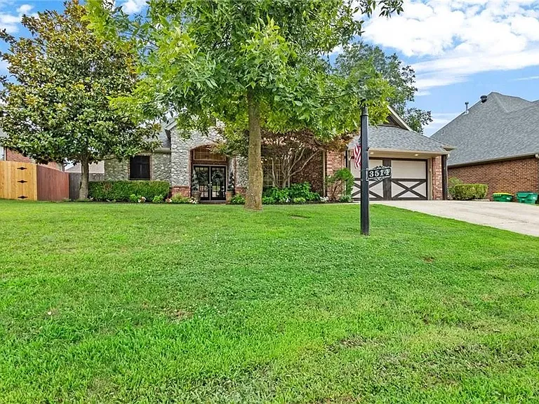 3514 Pasofino Loop — Photo 11