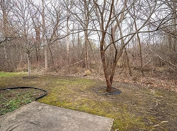2nd image of 495 Woodgrove Dr