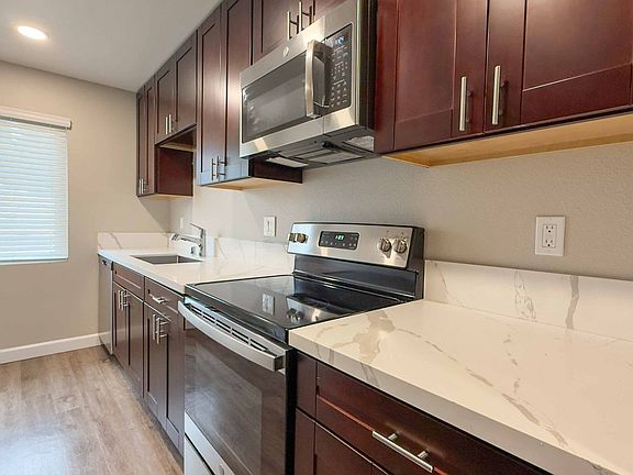 5th image of 8969 Grossmont Blvd #22