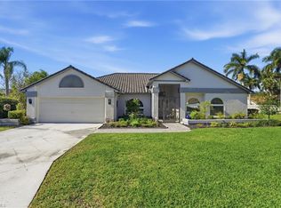 12521 Woodtimber Ln, Fort Myers, FL 33913