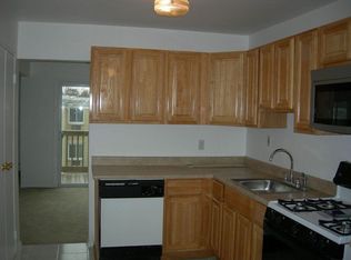 9-5B Lake Ave, East Brunswick, NJ 08816