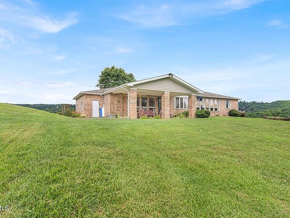 561 Camp Jacob Rd, Clintwood, VA 24228 | Zillow