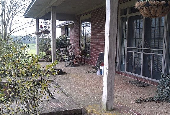 3rd image of 1635 Highway 26 W