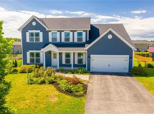 32 Blaydon Loop, West Henrietta, NY 14586