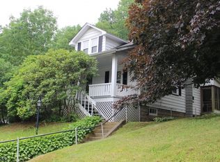 13 Old Vienna Rd, Hackettstown, NJ 07840