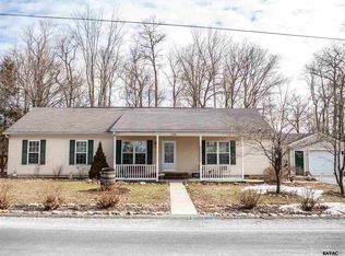 1195 White Oak Rd, Windsor, PA 17366
