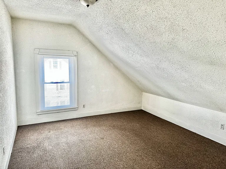 66 Robeson St #3 — Photo 5