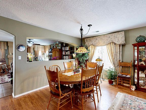 4th image of 1080 Capitan St NW