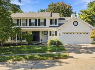 3550 Bostons Farm Dr, Bridgeton, MO 63044