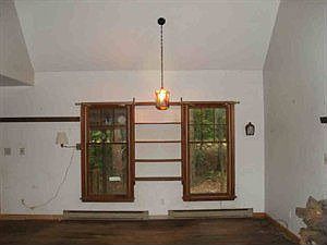 4th image of 36 White Birch Dr
