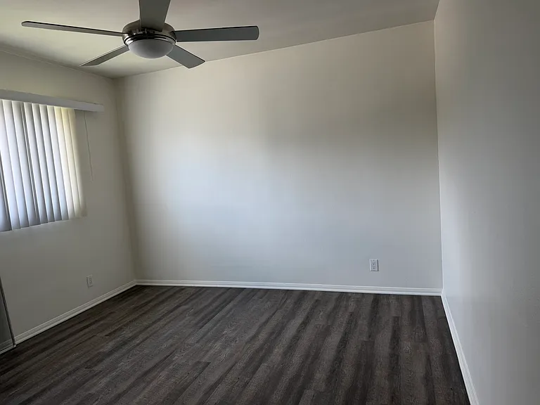 2700 Abbot Kinney Blvd #8 — Photo 16