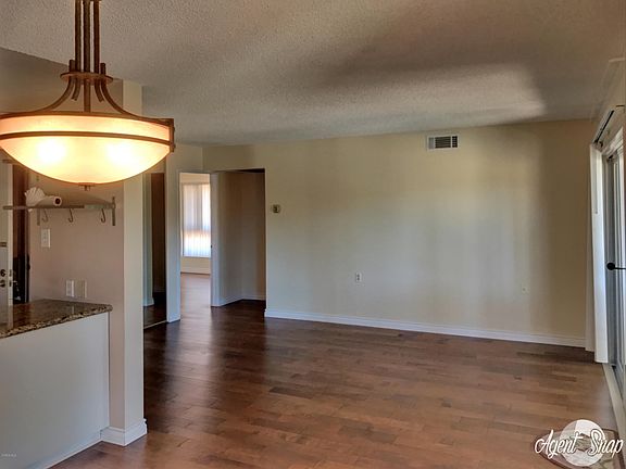 2nd image of 788 Pinetree Cir APT 31