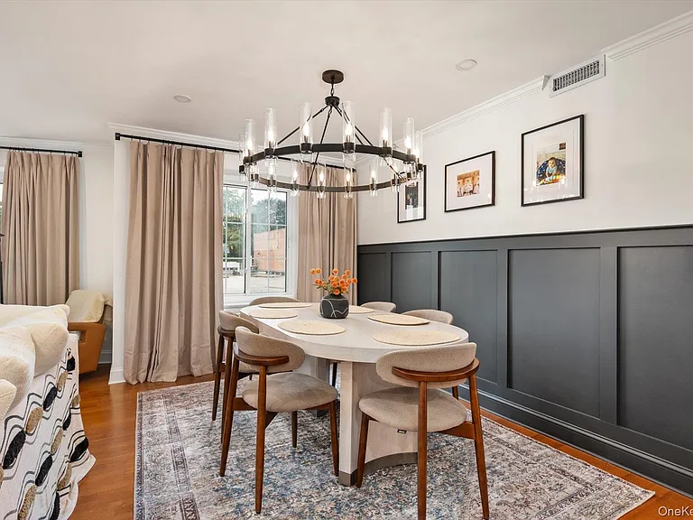 242 Maple Ave #308 — Photo 5