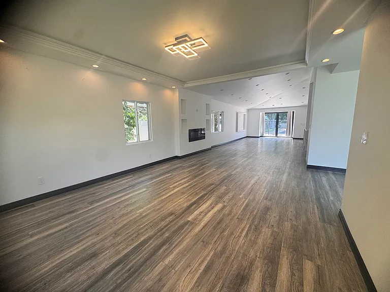 4825 San Feliciano Dr — Photo 7