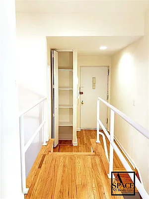 Rented by A Space Realty NY LLC | media 16