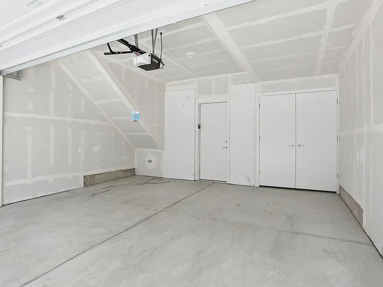 Central Park Townhomes — Photo 44
