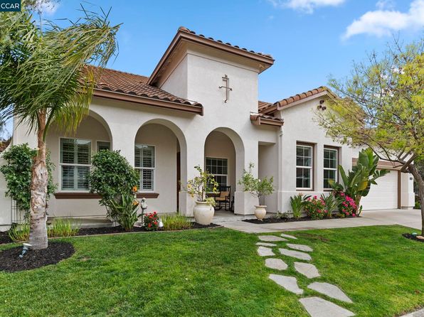 960 Maplegate Ct, Concord, CA 94521