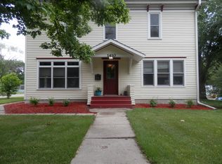 1410 4th Ave, Grinnell, IA 50112