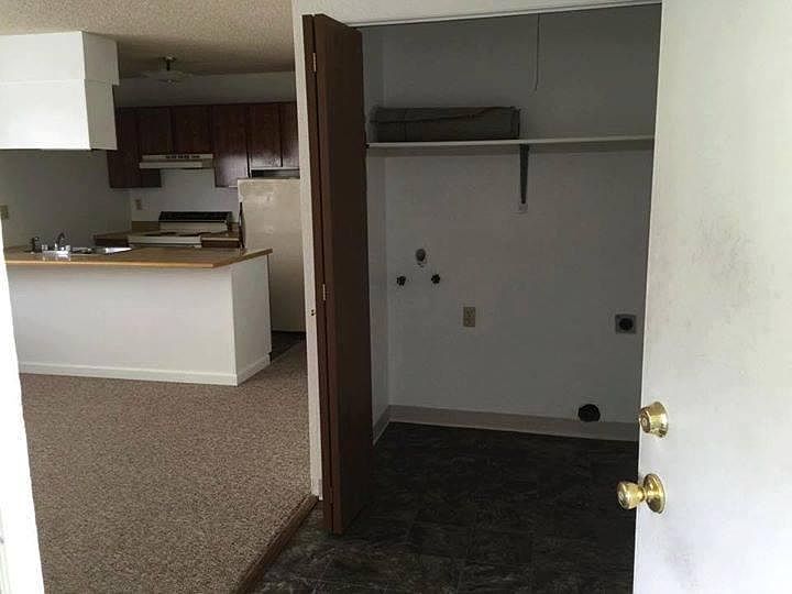 1st image of 113 N Johnson St APT 1
